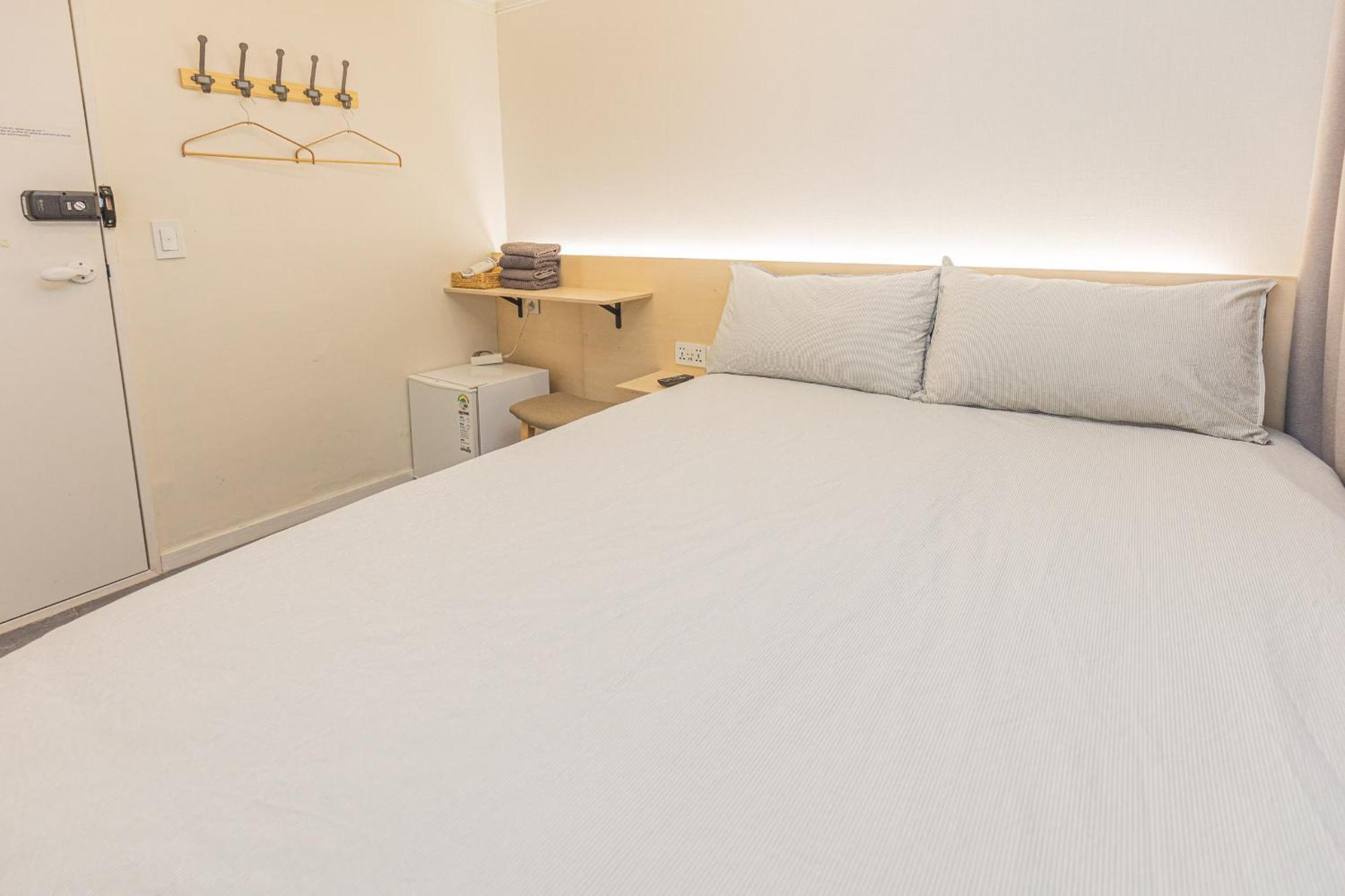 Guest house Kotaro House *